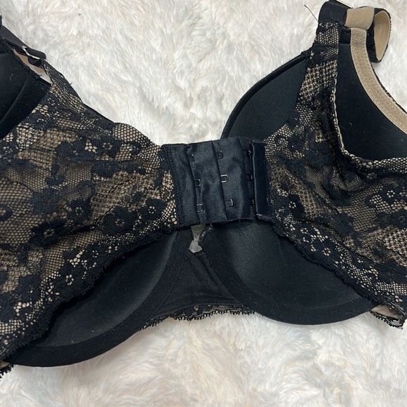 Maidenform Bra Bundle. - Picture 12 of 13